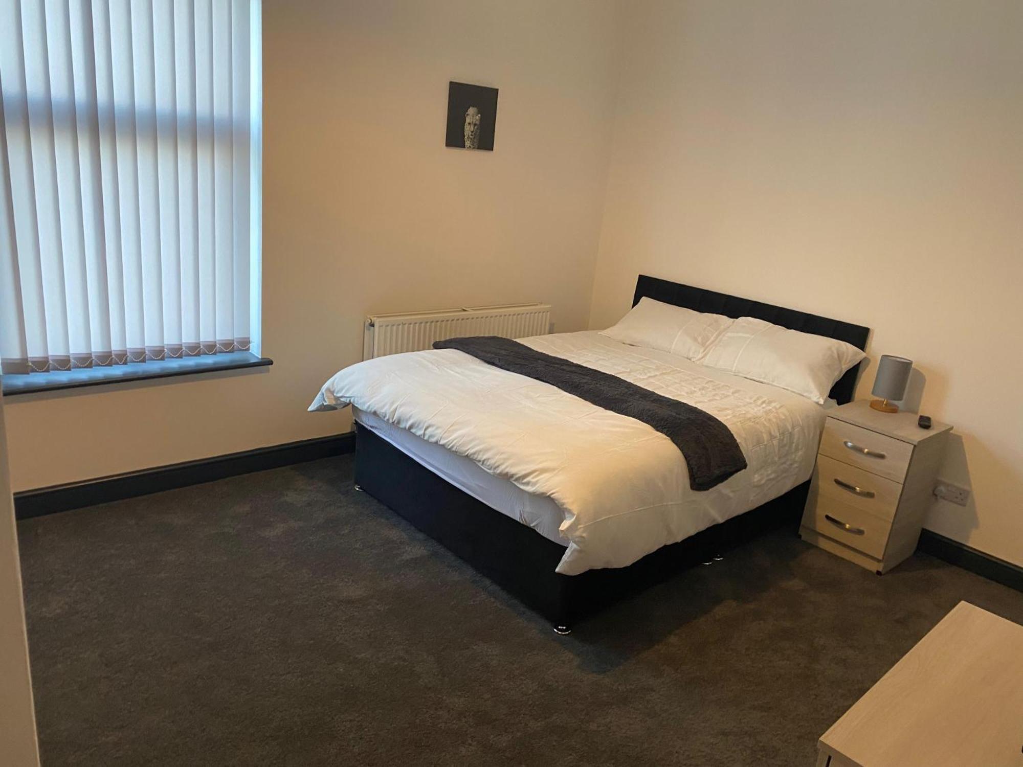 Houghton Guest House 1 Stoke-on-Trent Bagian luar foto