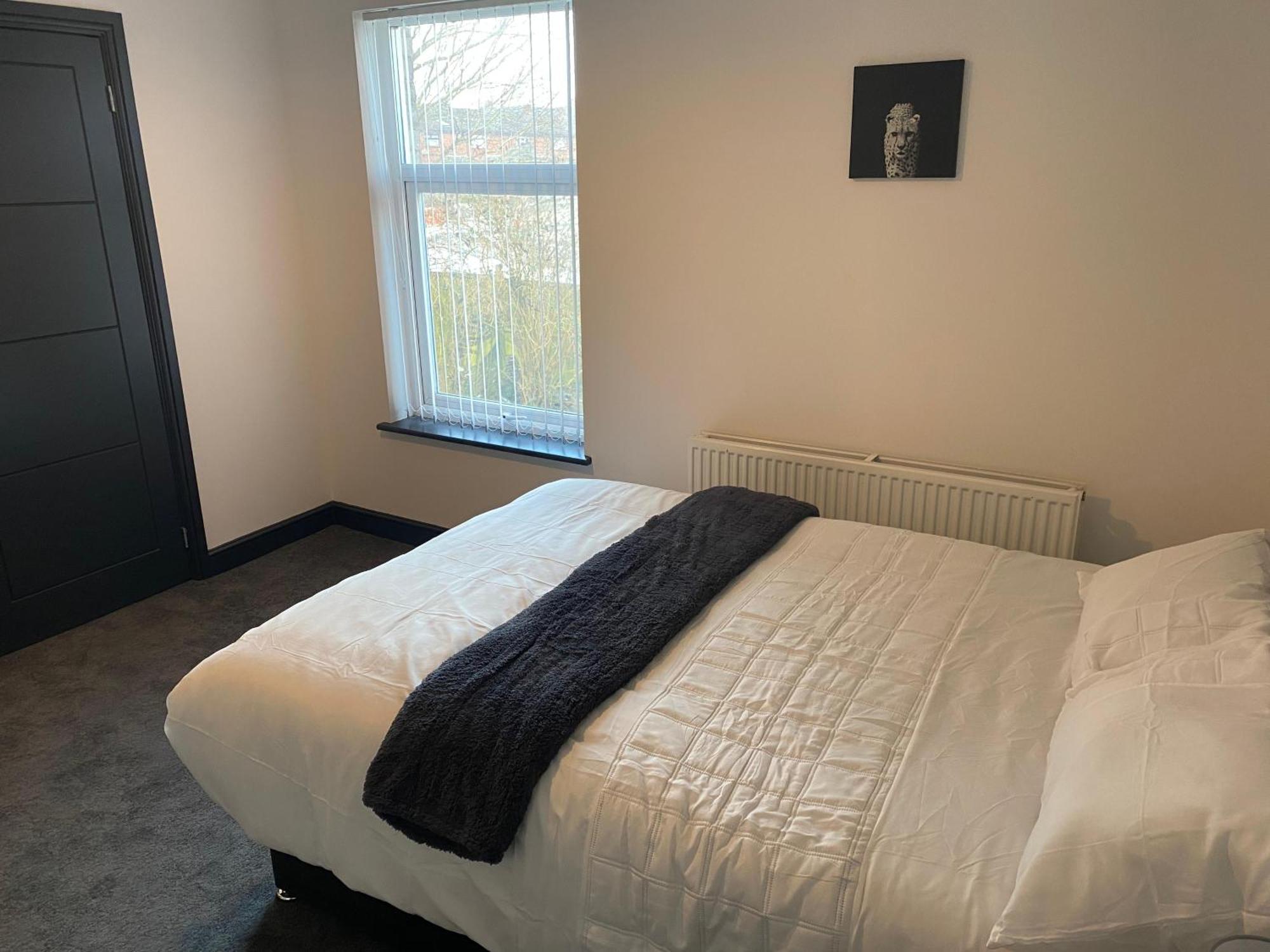 Houghton Guest House 1 Stoke-on-Trent Bagian luar foto